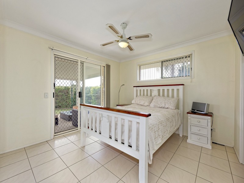 51 Lipscombe Rd, Deception Bay QLD 4508