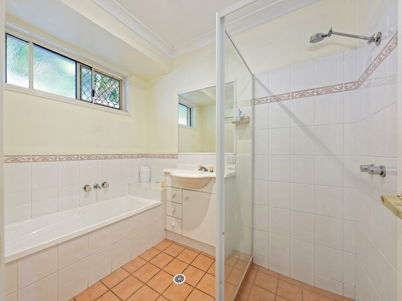 51 Lipscombe Rd, Deception Bay QLD 4508