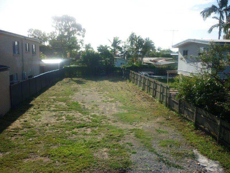 11a Grace Street, Scarborough QLD 4020