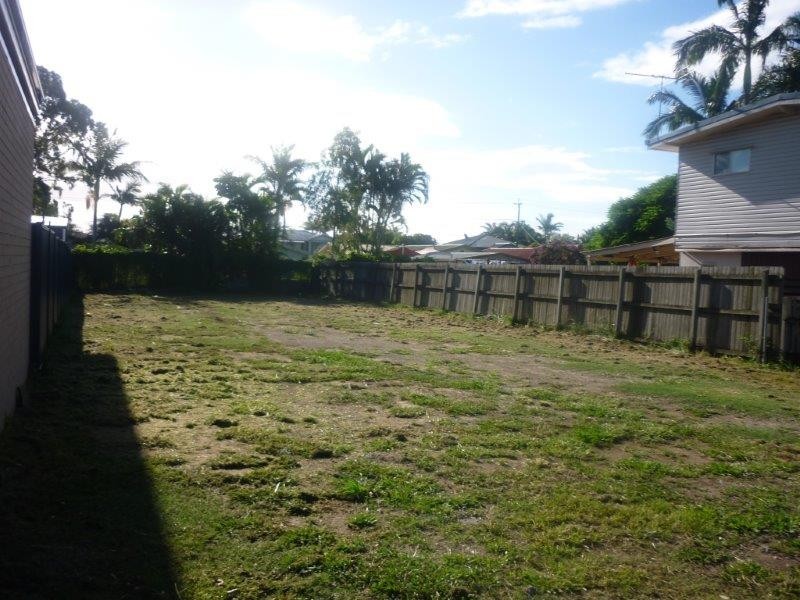 11a Grace Street, Scarborough QLD 4020
