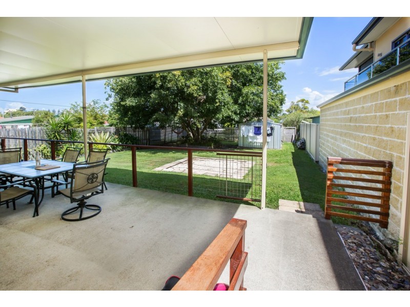 41 Shields Street, Redcliffe QLD 4020