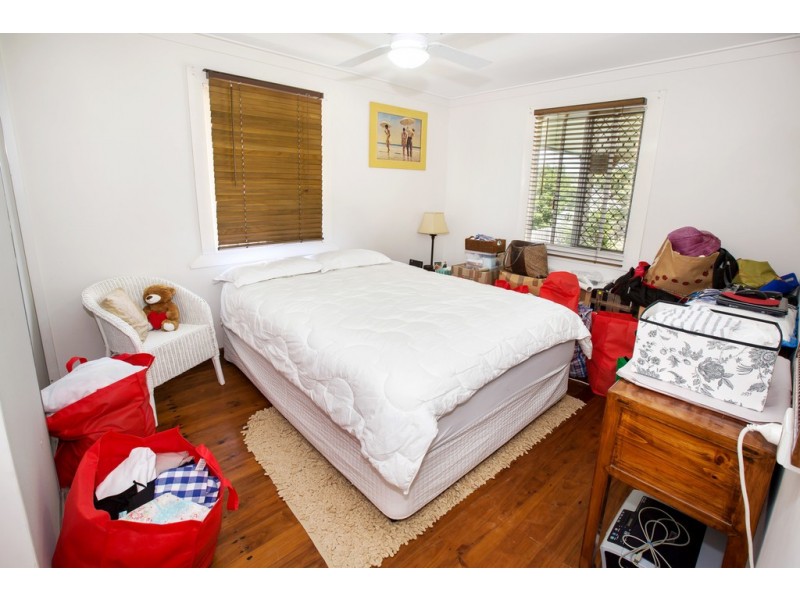 41 Shields Street, Redcliffe QLD 4020