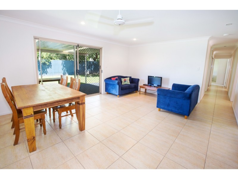 16 Bateman Street, Deception Bay QLD 4508