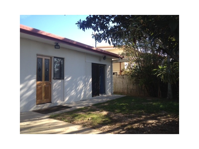 2-87 Dover Road, Redcliffe QLD 4020