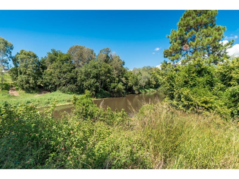 8 Parklane Court, Bellmere QLD 4510