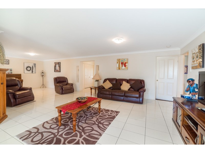 8 Parklane Court, Bellmere QLD 4510
