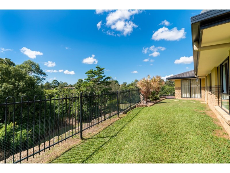 8 Parklane Court, Bellmere QLD 4510