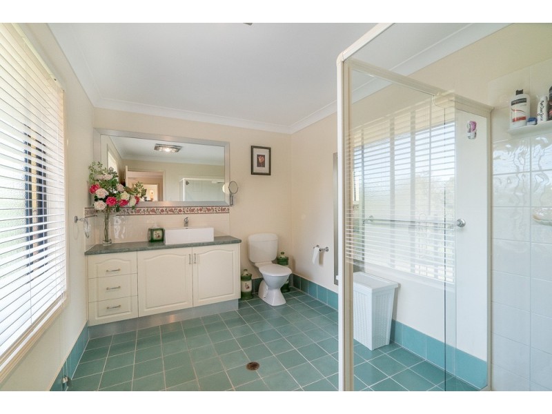 8 Parklane Court, Bellmere QLD 4510