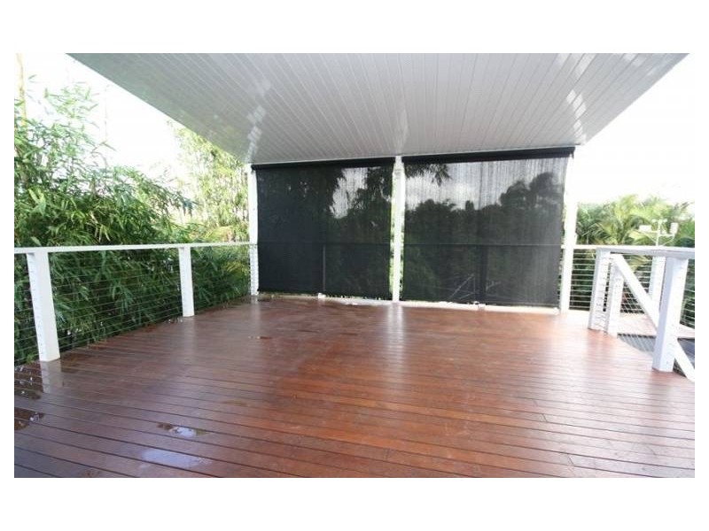 24 Watson Street, Clontarf QLD 4019