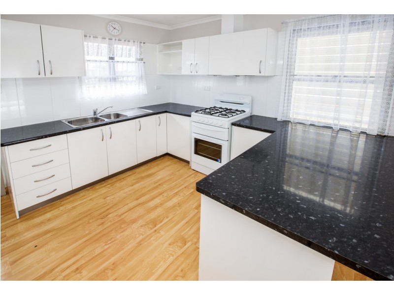 13 Jeays Street, Scarborough QLD 4020