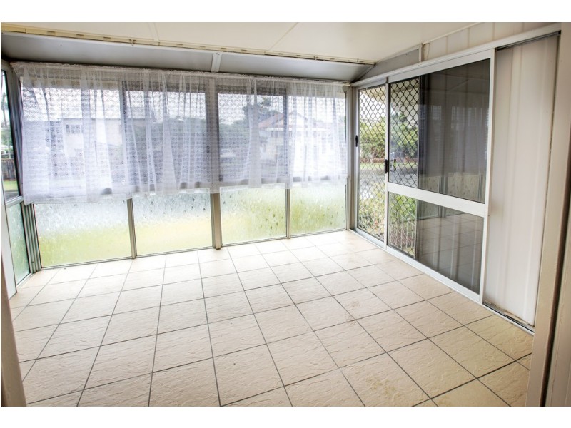 13 Jeays Street, Scarborough QLD 4020