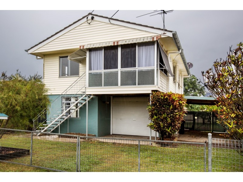 13 Jeays Street, Scarborough QLD 4020