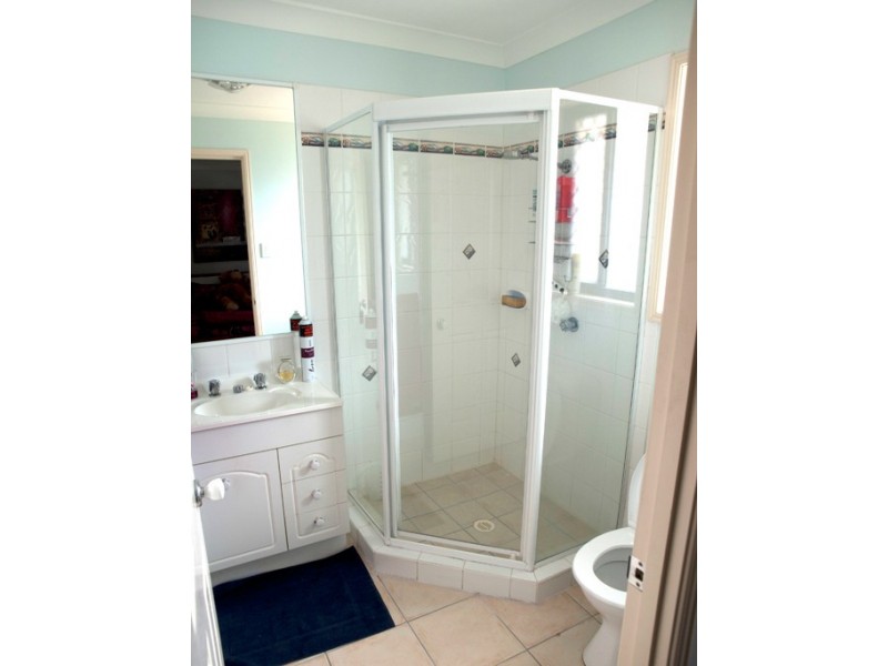 80 Sheaves Road, Kallangur QLD 4503