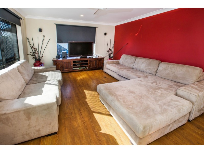 20 Dobell Street, Rothwell QLD 4022