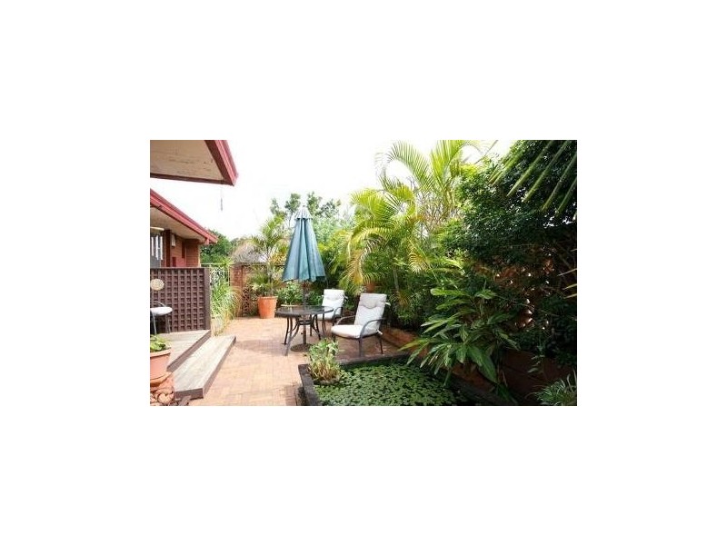 32 Dunns Terrace, Scarborough QLD 4020