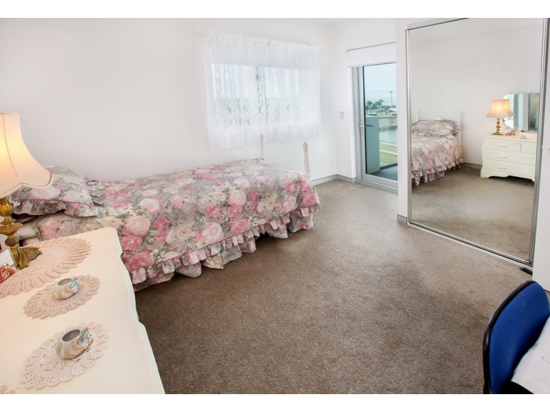 39/80 Hornibrook Esplanade, Clontarf QLD 4019