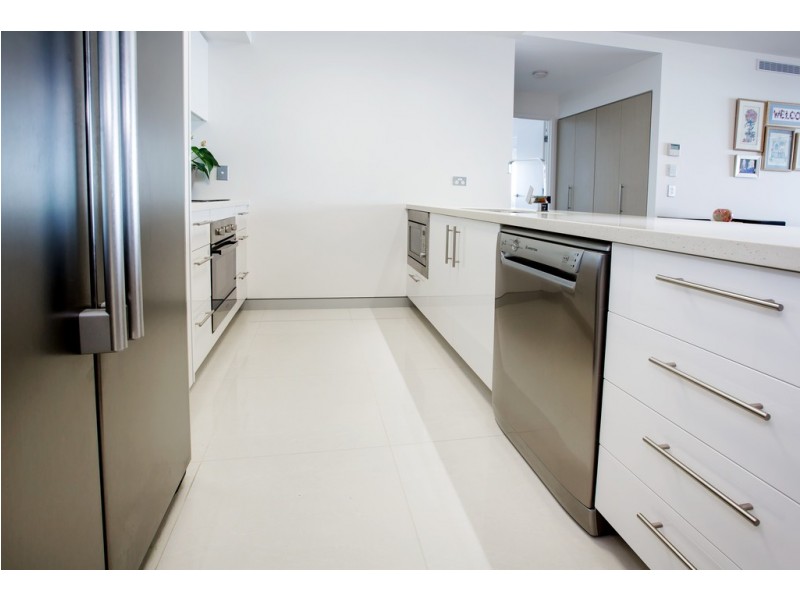 39/80 Hornibrook Esplanade, Clontarf QLD 4019