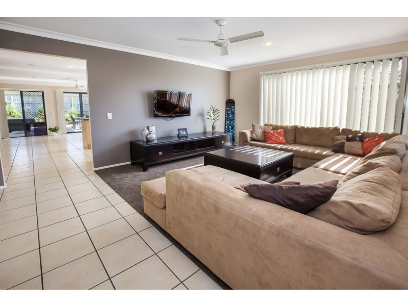 24 Village Way, Bracken Ridge QLD 4017