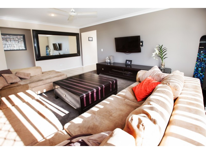 24 Village Way, Bracken Ridge QLD 4017