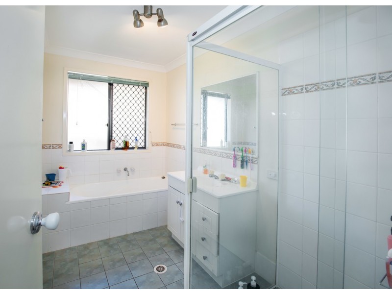 20 Dobell Street, Rothwell QLD 4022