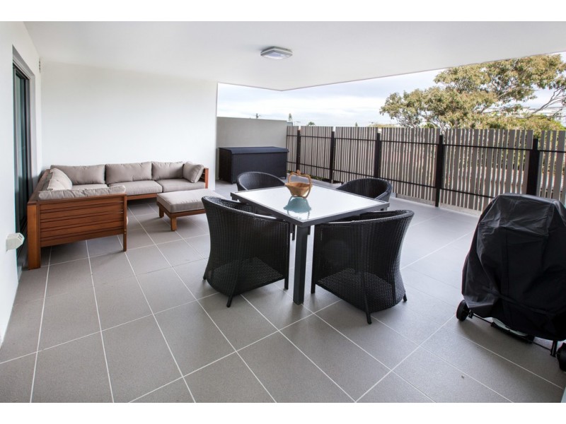 4/80 Hornibrook Esplanade, Clontarf QLD 4019