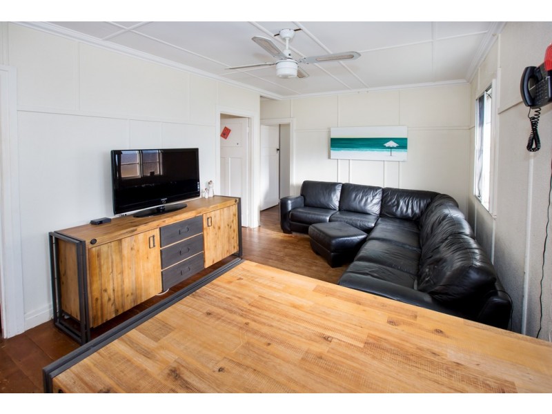 113 Turner Street, Scarborough QLD 4020