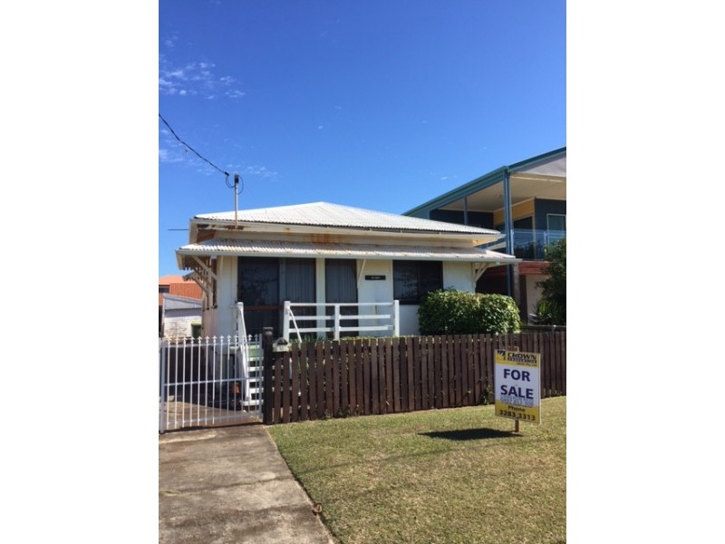 149 Flinders Parade, Scarborough QLD 4020
