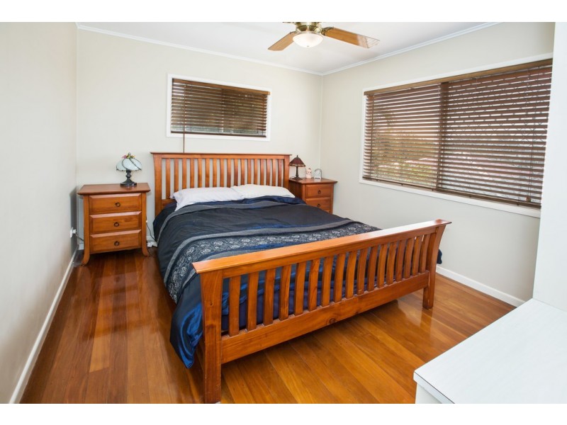 24 Kurrowah Crescent, Margate QLD 4019