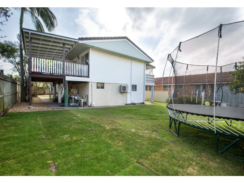 24 Kurrowah Crescent, Margate QLD 4019