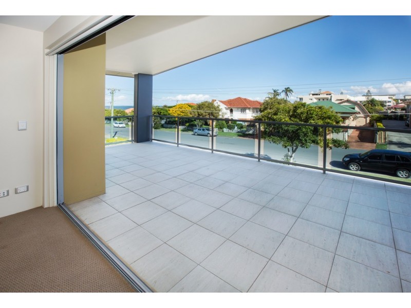 8/8-10 Georgina Street, Woody Point QLD 4019