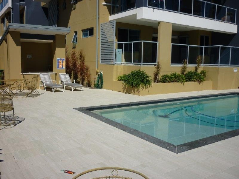 8/8-10 Georgina Street, Woody Point QLD 4019