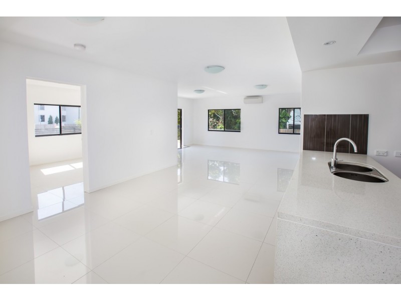1/1 Cowen St, Margate QLD 4019