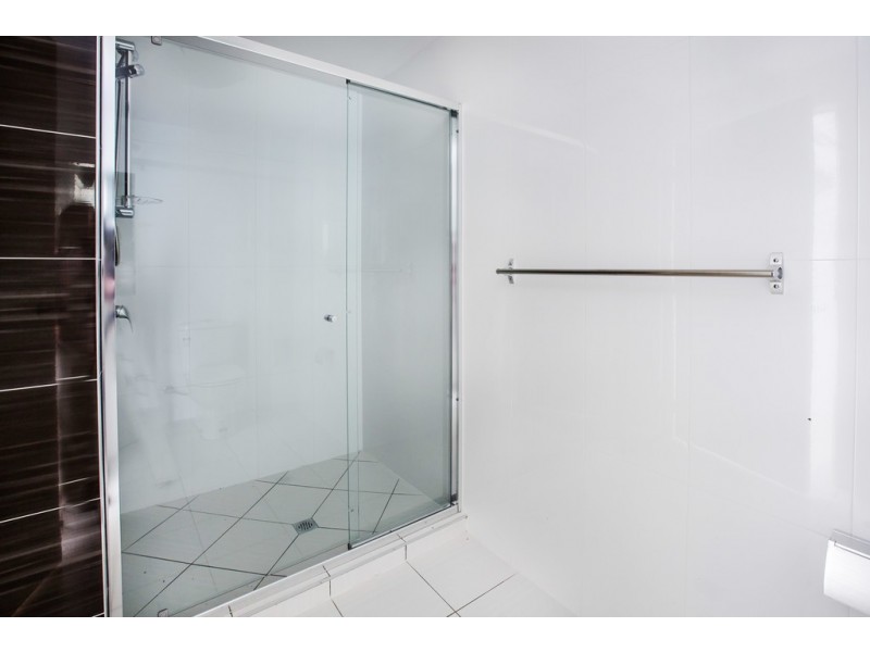 1/1 Cowen St, Margate QLD 4019