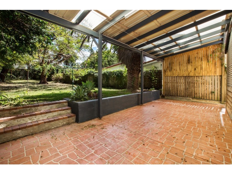 145 Mein Street, Scarborough QLD 4020