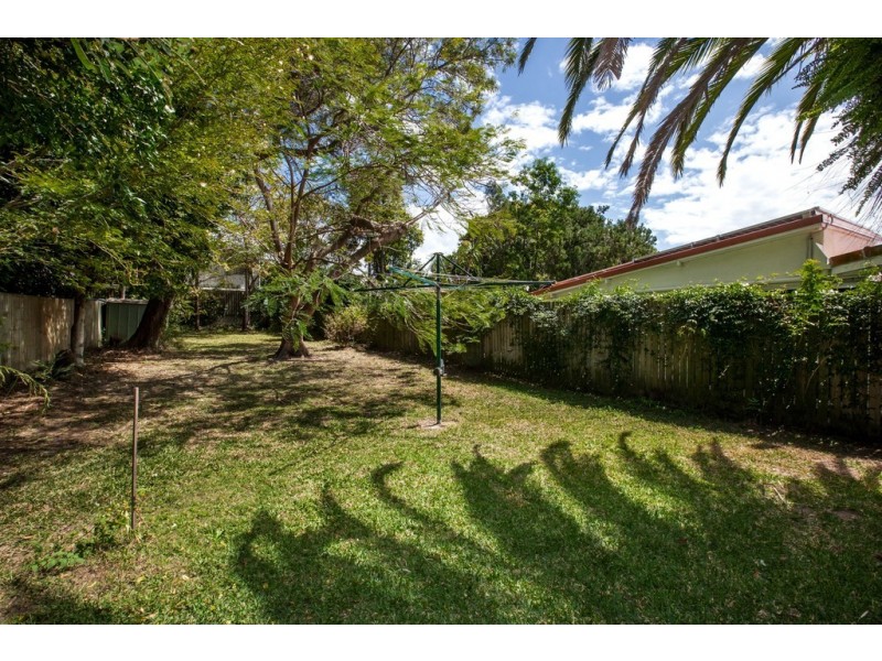 145 Mein Street, Scarborough QLD 4020