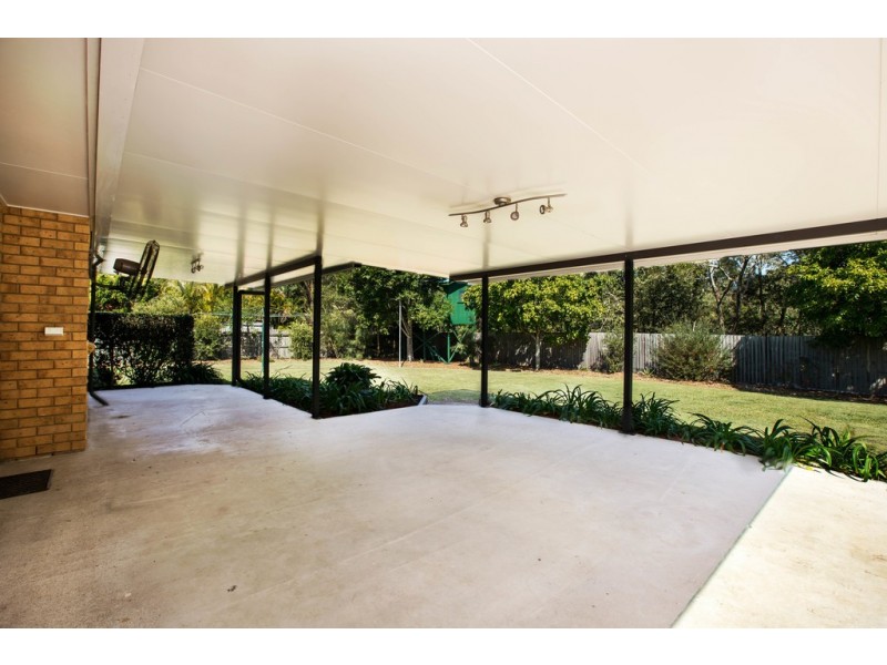 13 Talbot Drive, Kallangur QLD 4503