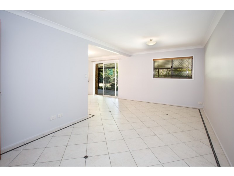 13 Talbot Drive, Kallangur QLD 4503
