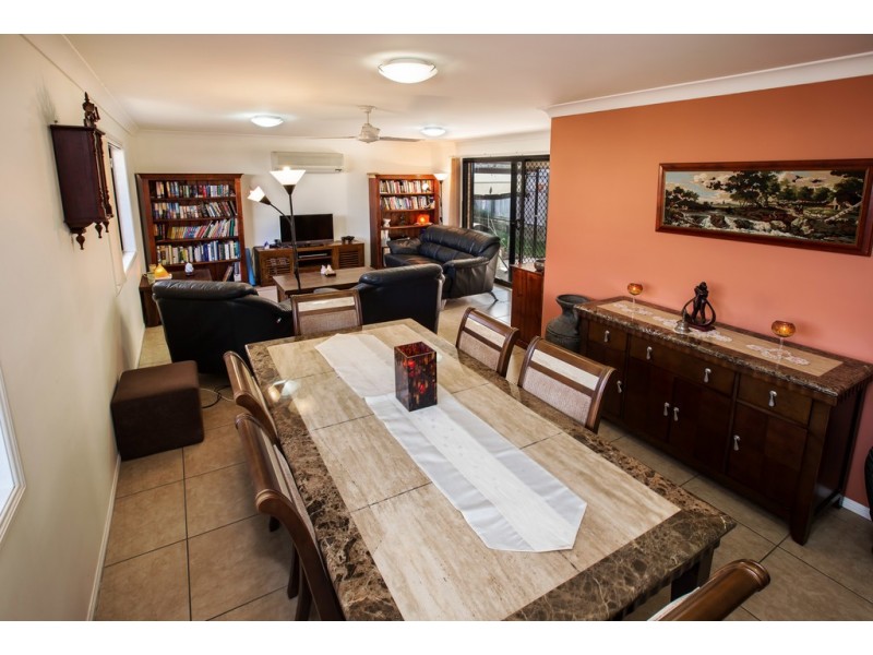 3 Olivine Court, Rothwell QLD 4022