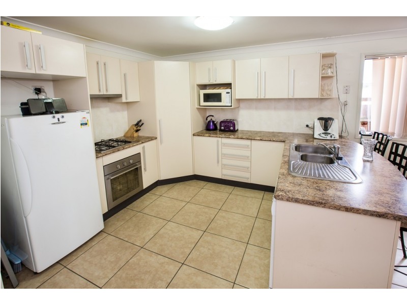 3 Olivine Court, Rothwell QLD 4022