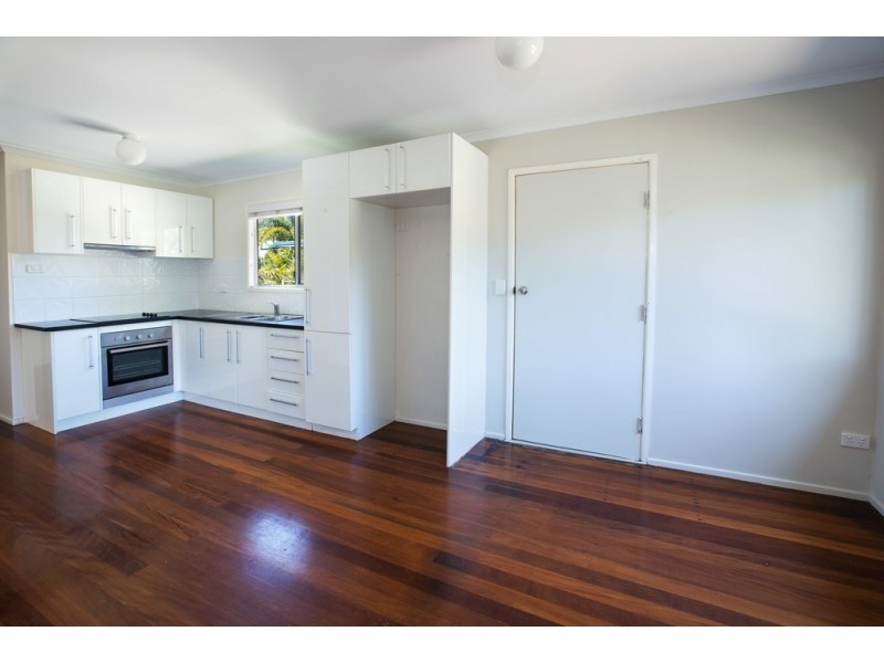 14 Grace Street, Scarborough QLD 4020