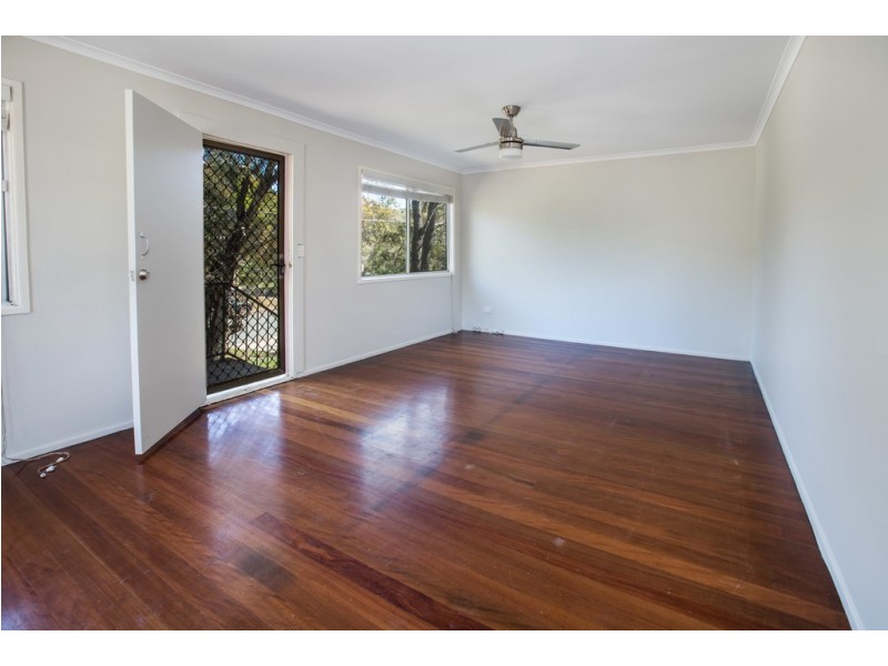 14 Grace Street, Scarborough QLD 4020
