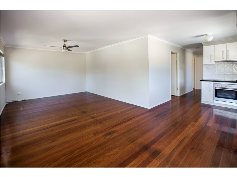 14 Grace Street, Scarborough QLD 4020