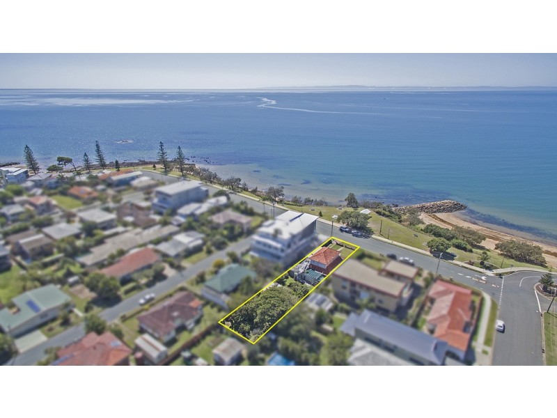 131 Flinders Pde, Scarborough QLD 4020