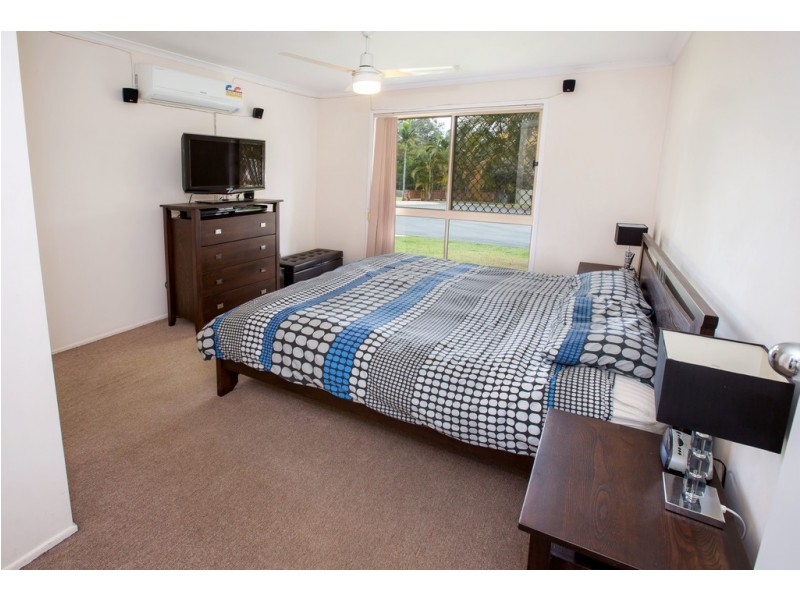 7 Stuart Crt, Kallangur QLD 4503