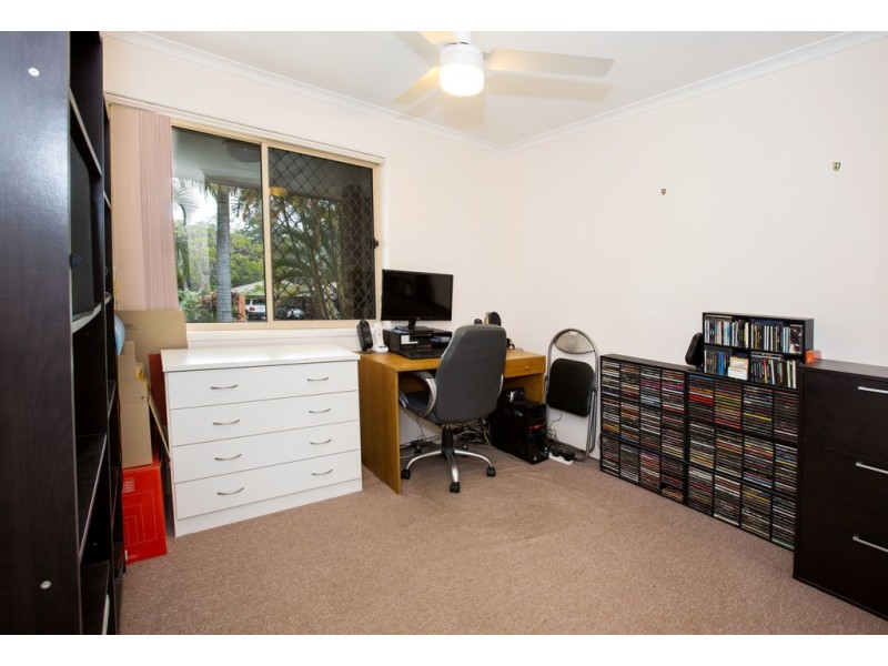 7 Stuart Crt, Kallangur QLD 4503