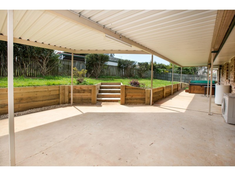 7 Stuart Crt, Kallangur QLD 4503