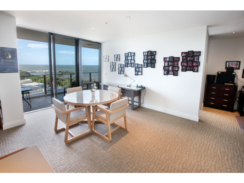 707/101 Marine Pde, Redcliffe QLD 4020