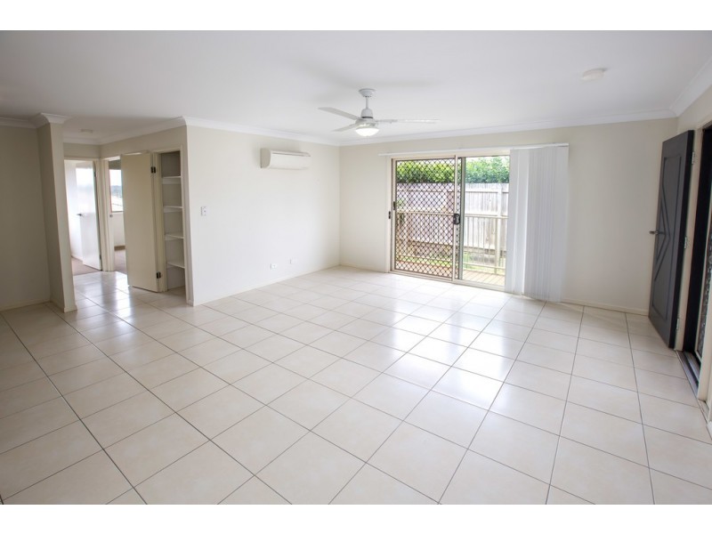 21b Hillary Drive, Warner QLD 4500