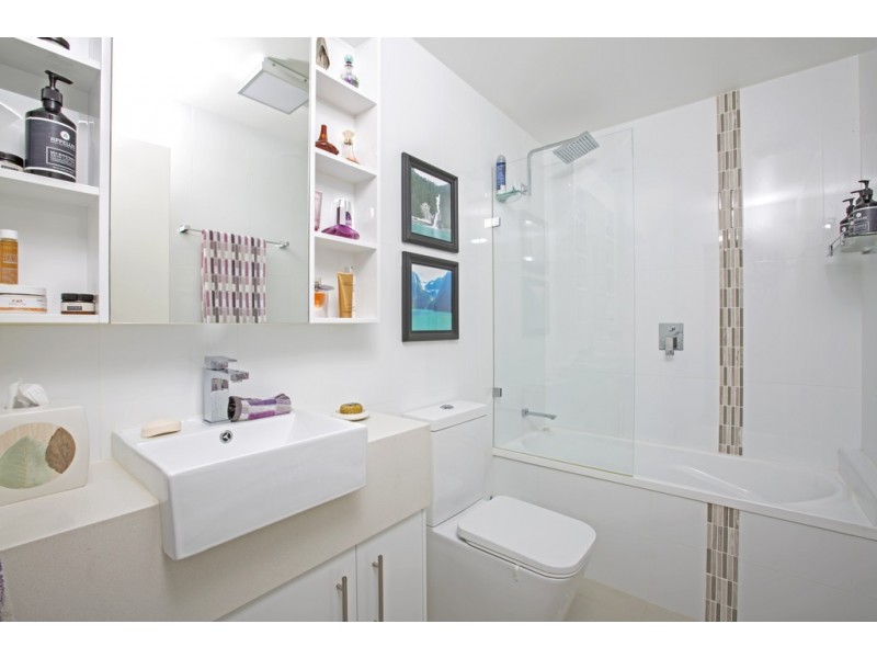 65/80 Hornibrook Esplanade, Clontarf QLD 4019