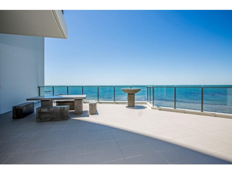 18/36 Woodcliffe Crescent, Woody Point QLD 4019